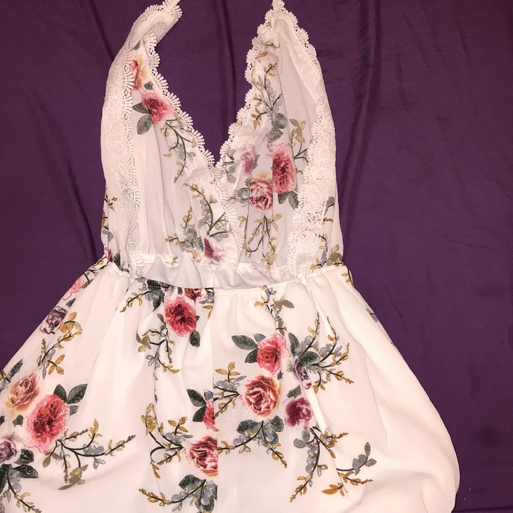 romper - Picture 2 of 2
